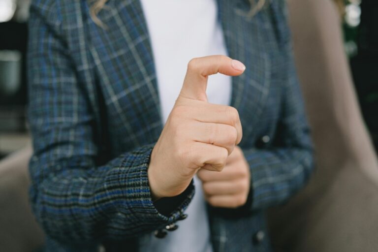 Wie liest man ∯ bei Formeln und Statistikangaben